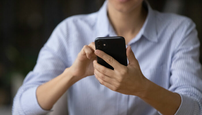 5 smartphone habits to stop immediately